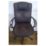 Black Mesh Office Chair with Armrests