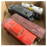 Lionel Lines Model Train Cars Assortment