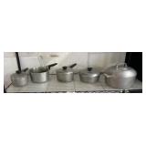 Aluminum Cookware with Lids and Handles