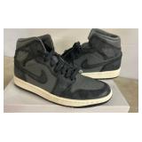 Air Jordan 1 High Sneakers in Gray Tones