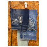 Women's Denim Pants and Capri Bottoms