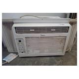 Midea Window-Type Air Conditioner Unit