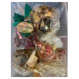 Potpourri Bags Featuring Various Scents