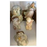 Angelic Figurines and Collectibles
