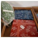 Temptaion-Floral Oven Mitt and Gift Boxes