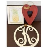 Decorative Wall Decor Assortment with Artwork