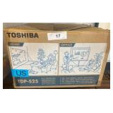 Toshiba TDP-S25 Projector with Accessories