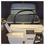 Magnon ZR6 Film Projector with Carrying Case
