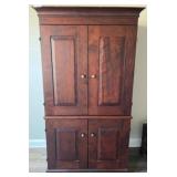 Wooden Entertainment Cabinet with Dual Doors