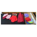 Kitchen Oven Mitts and Accessories Lot