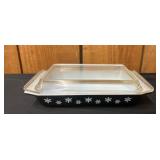 Pyrex Snowflake Casserole Dish with Lid