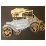 Plastic Vintage-Style Car Wall Hanging Decor