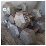 Hexagonal Iron Dumbbells in Varied Weights
