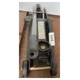 Metal Floor Jack with Handle and Wheels