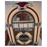 Crosley CR-11 Collectors Edition Jukebox Radio