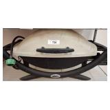 Weber Portable Gas Grill With Accessories