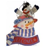 Snowman-Themed Metal Decor