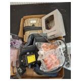 Stealth Cam, Realtree Bow Holder & Parts Lot