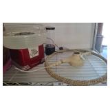 Nostalgia Cotton Candy Maker & Ceramic Pipe