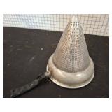 Aluminum Cone Strainer with Handle