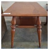 Columbia Manufacturing 19x28x22 Wood Side/End