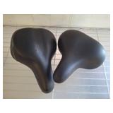 Black Comfort Bicycle Seats
