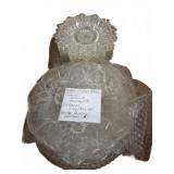 16 Pieces Pressed Pattern Glass Tableware