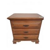 Young-Hinkle Charter Oak 3-Drawer Chest, 24x