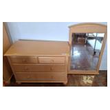 Ethan Allen Dresser With Mirror, 42x18x31