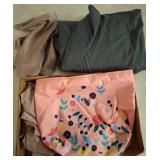 Pillow Cases and Sheets Set