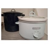 Crockpot Slow Cooker and Large Stock Pot