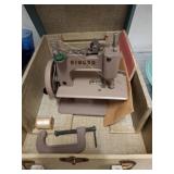 Singer Sewhandy Model 20 Sewing Machine