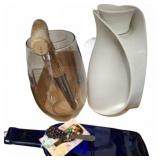 Kitchen and Tableware Lot