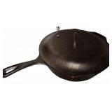 Lodge Cast Iron Skillet with Lid