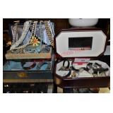 Vintage Fashion Jewelry & Watches Vintage Fashion Jewelry & Watches
