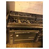 US RANGE 6 BURNER STOVE WITH OVEN