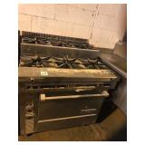 US RANGE 6 BURNER STOVE WITH OVEN