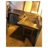 L-SHAPED 3 COMPARTMENT SINK 69" X 69"