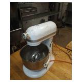 KITCHENAID 7 QT MIXER