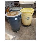TRASH CANS WITH DOLLY