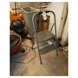 STEP STOOL