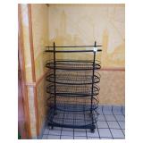 METAL DISPLAY RACK
