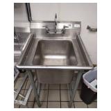 SS SINK 25" X 26"
