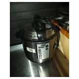 BELLA ELECTRIC PRESSURE COOKER M-80B 23G