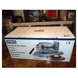 NEW WARING COMMERCIAL BELGIAN WAFFLE MAKER