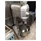 HOBART 60 QT MIXER