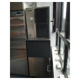 BRAND NEW HOSHIZAKI 500 LB AIR COOLED ICE MACHINE