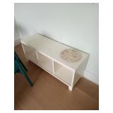 CHILDRENS STAND 40" X 13"