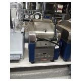 ELECTROLUX PANINI PRESS MODEL HSPPUSAT