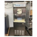TAYLOR FROZEN DRINK ITALIAN ICE MACHINE 443-27